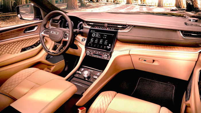 Xe Jeep 7 chỗ Grand Cherokee tại Việt Nam: Thông số và khả năng offroad