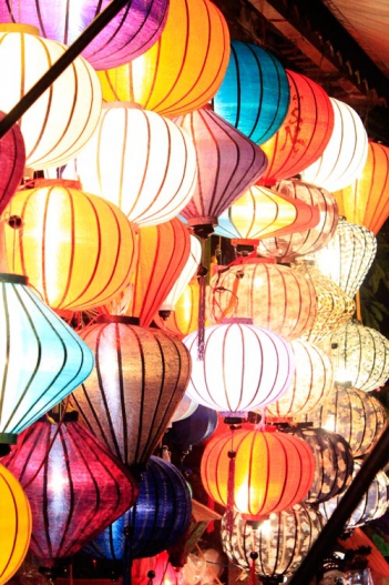 Lễ hội Đêm rằm Phố cổ Hội An - BOOKING TOUR